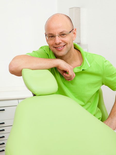 Zahnarzt Olaf Bickel